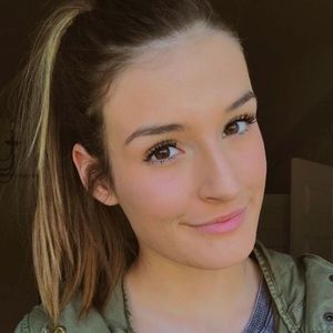 Meet your Posher, Lexi